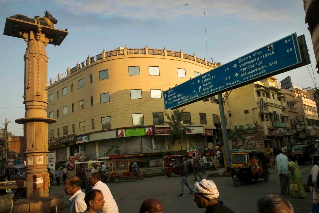 מלון ורנאסי Ganges Grand מראה חיצוני תמונה